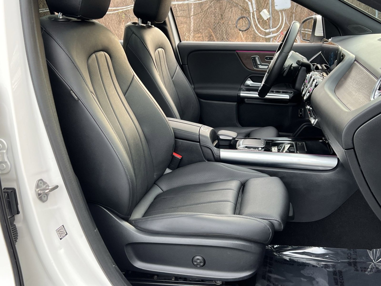 Certified 2022 Mercedes-Benz GLA 250 4MATIC image 26