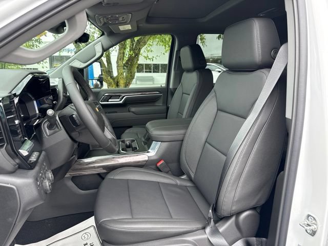 New 2026 Chevrolet Silverado 2500 LTZ w/ Z71 Chrome Sport Edition AWD/4WD image 15