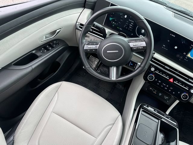 Used 2025 Hyundai Tucson SEL w/ Tow & Go Package image 19