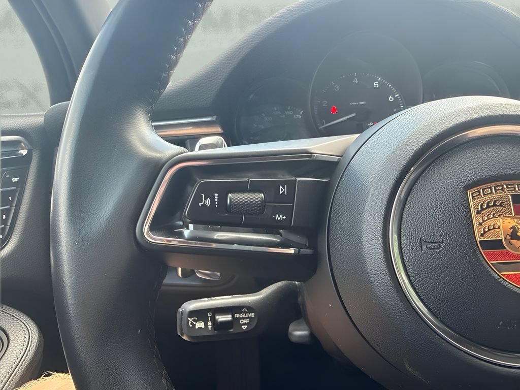 Used 2023 Porsche Macan Turbo AWD/4WD image 47