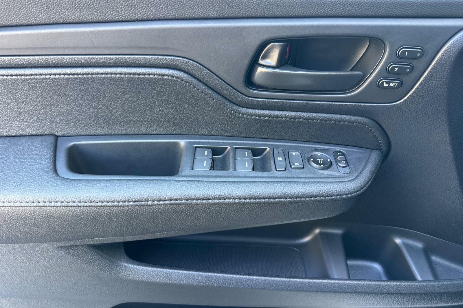 New 2027 Honda Odyssey Sport-L image 32