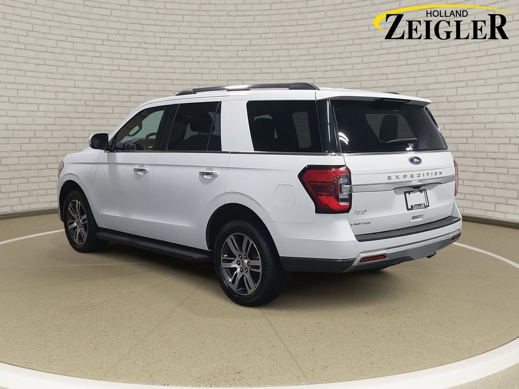 Used 2024 Ford Expedition Limited image 7