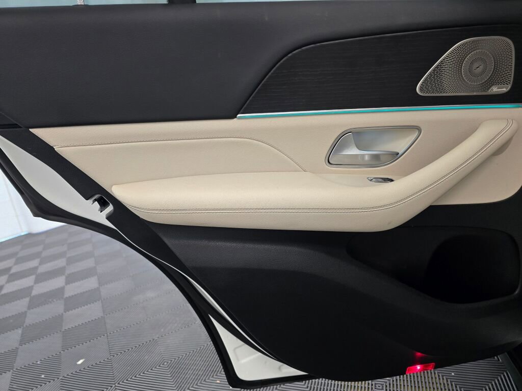 Used 2023 Mercedes-Benz GLE 350 4MATIC image 19