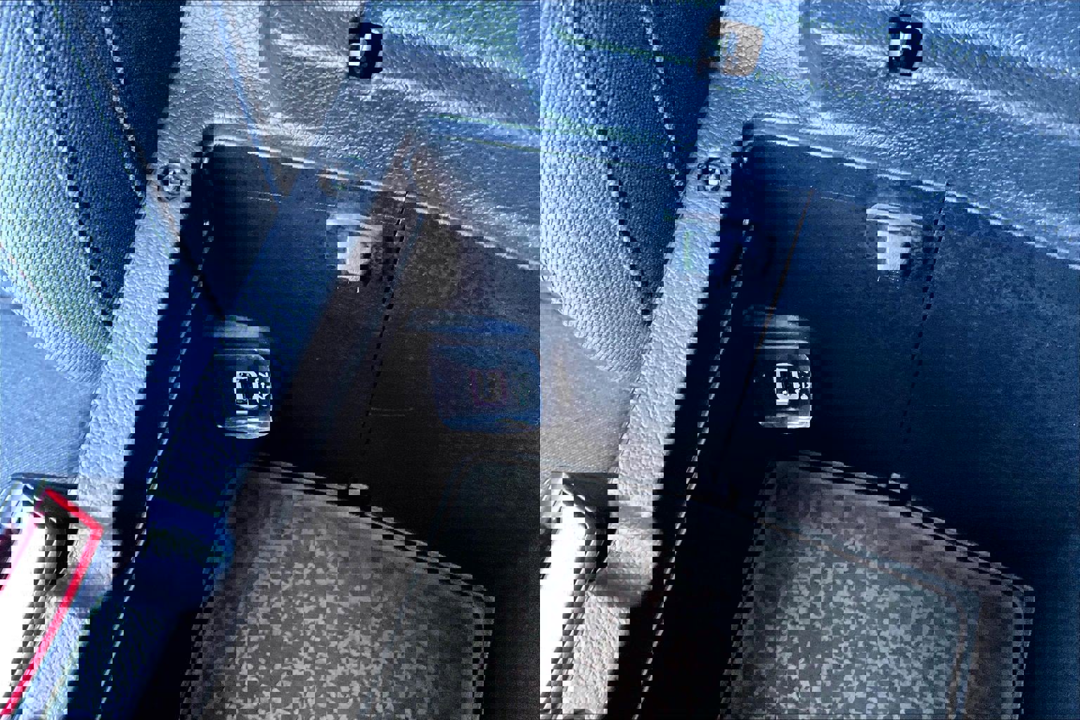 Used 2024 Jeep Wrangler Unlimited AWD/4WD image 32