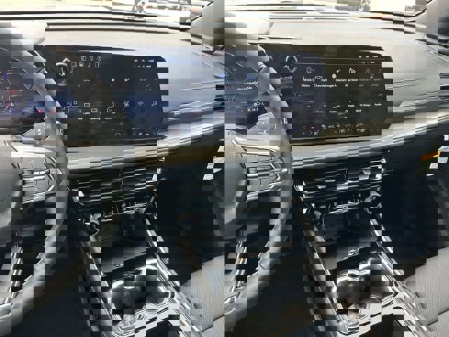 New 2026 Chevrolet Traverse LT image 21