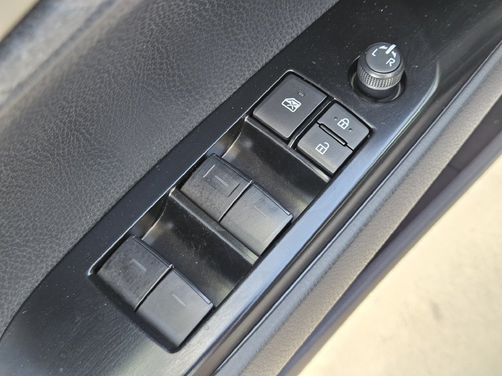 Used 2026 Toyota Camry XLE FWD image 23