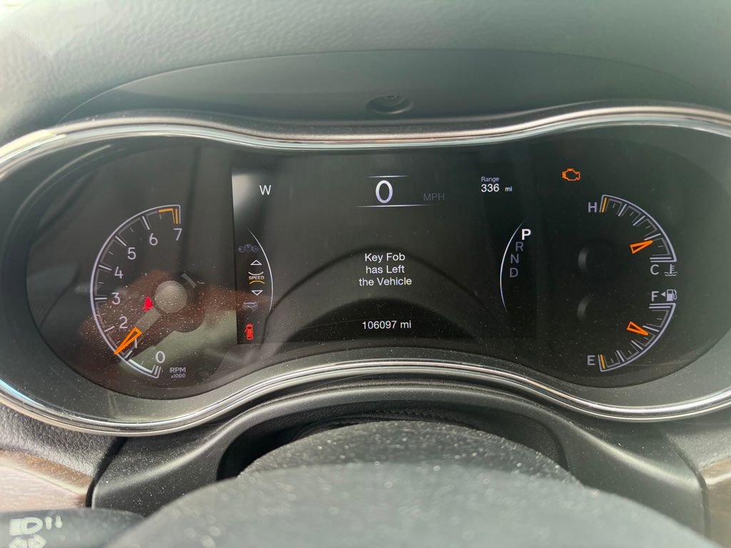 Used 2018 Jeep Grand Cherokee Limited w/ Luxury Group II AWD/4WD image 9