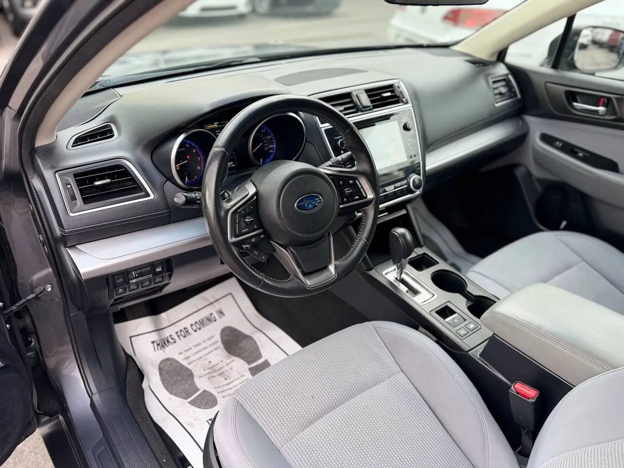 Used 2018 Subaru Outback 2.5i Premium image 25