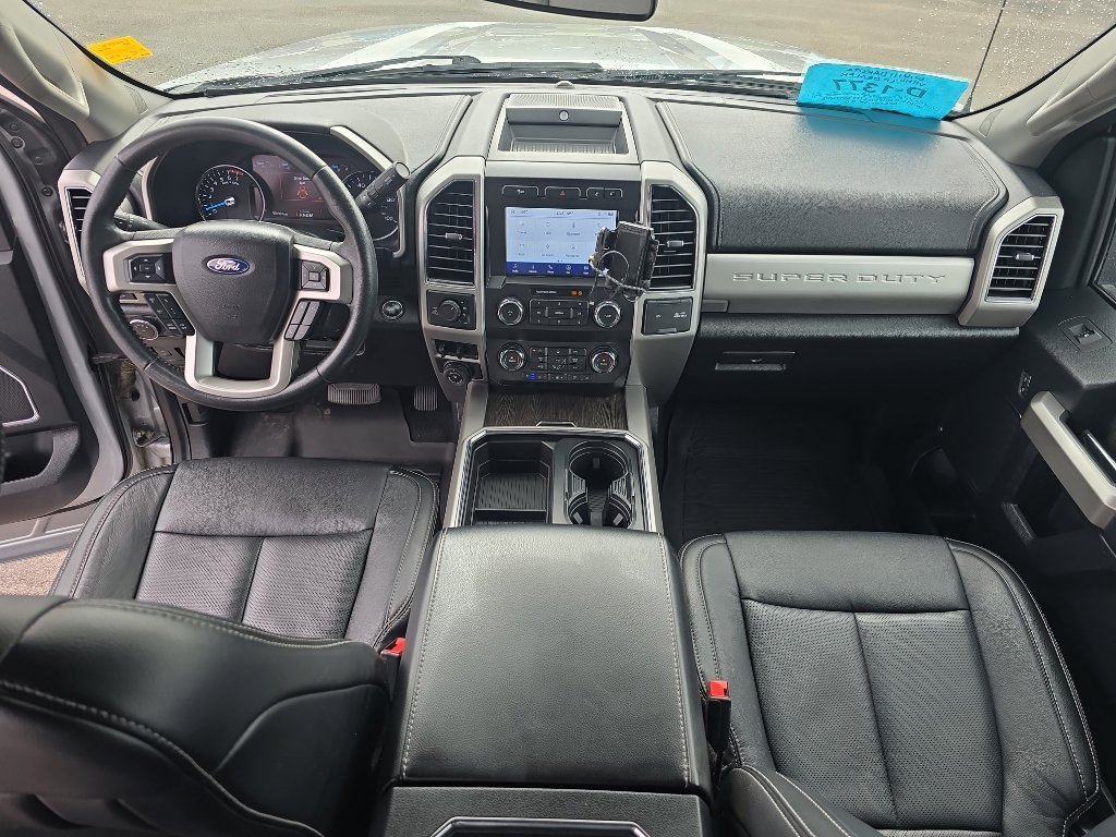 Used 2020 Ford F250 Lariat w/ Lariat Ultimate Package AWD/4WD image 22