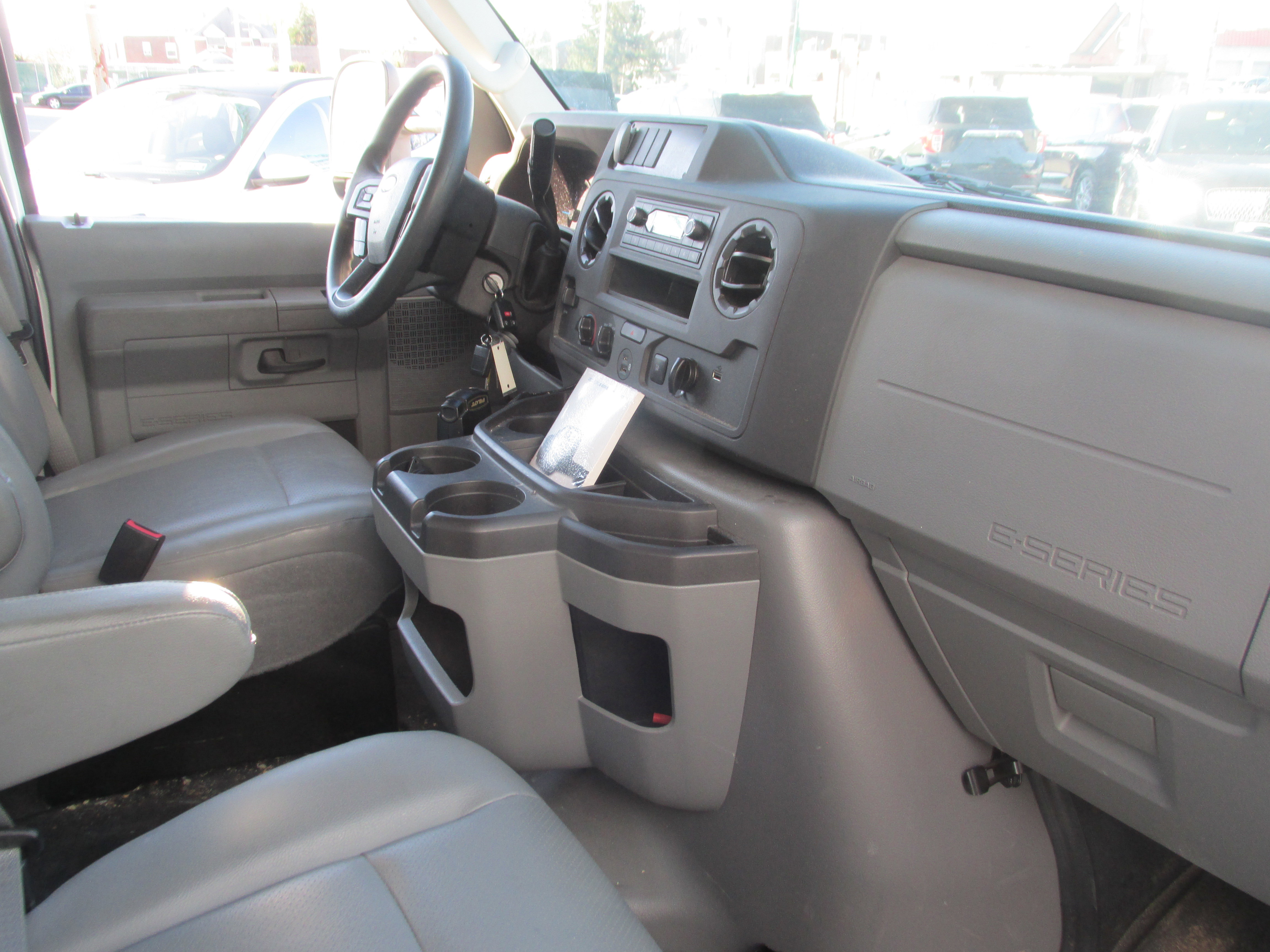 Used 2024 Ford E-350 and Econoline 350 Super Duty w/ Power Windows & Locks Group RWD image 19
