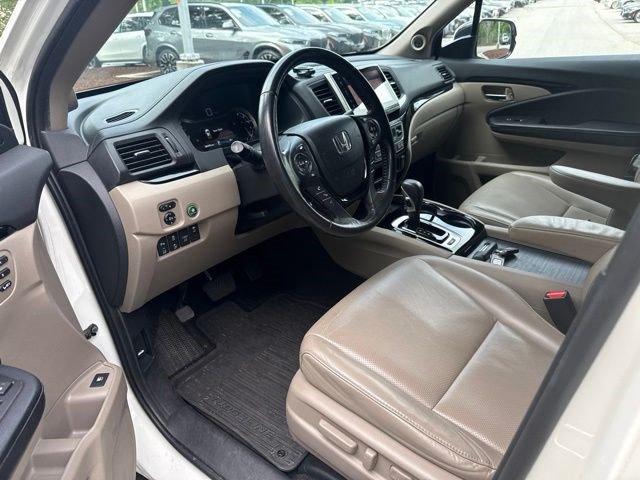 Used 2019 Honda Ridgeline RTL-E image 16