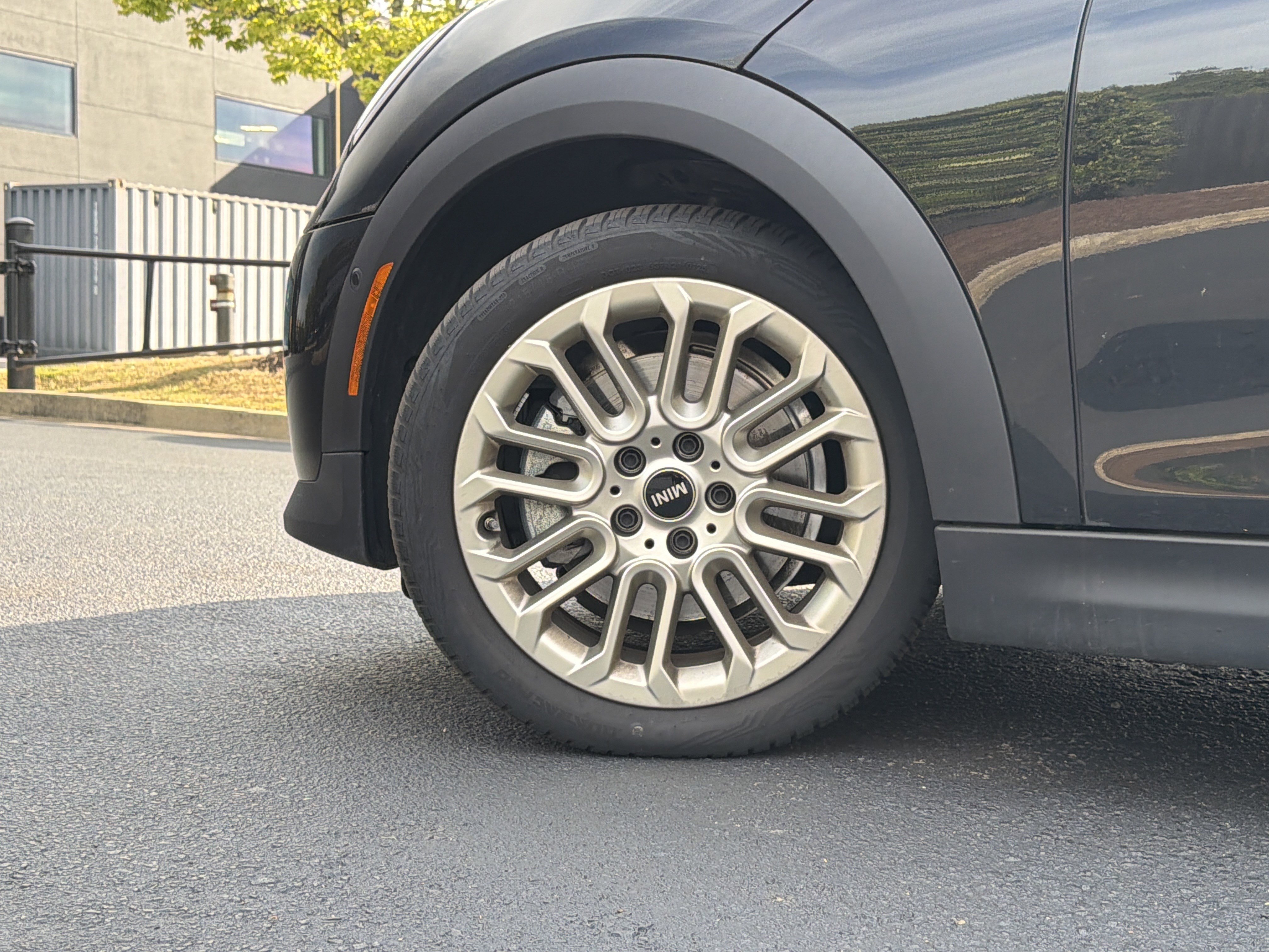 Certified 2025 MINI Cooper S FWD image 11