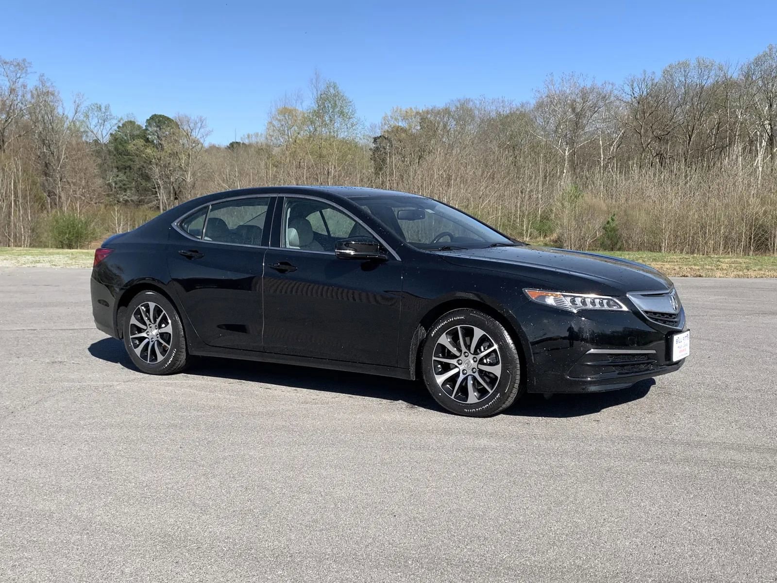 Used 2015 Acura TLX image 1