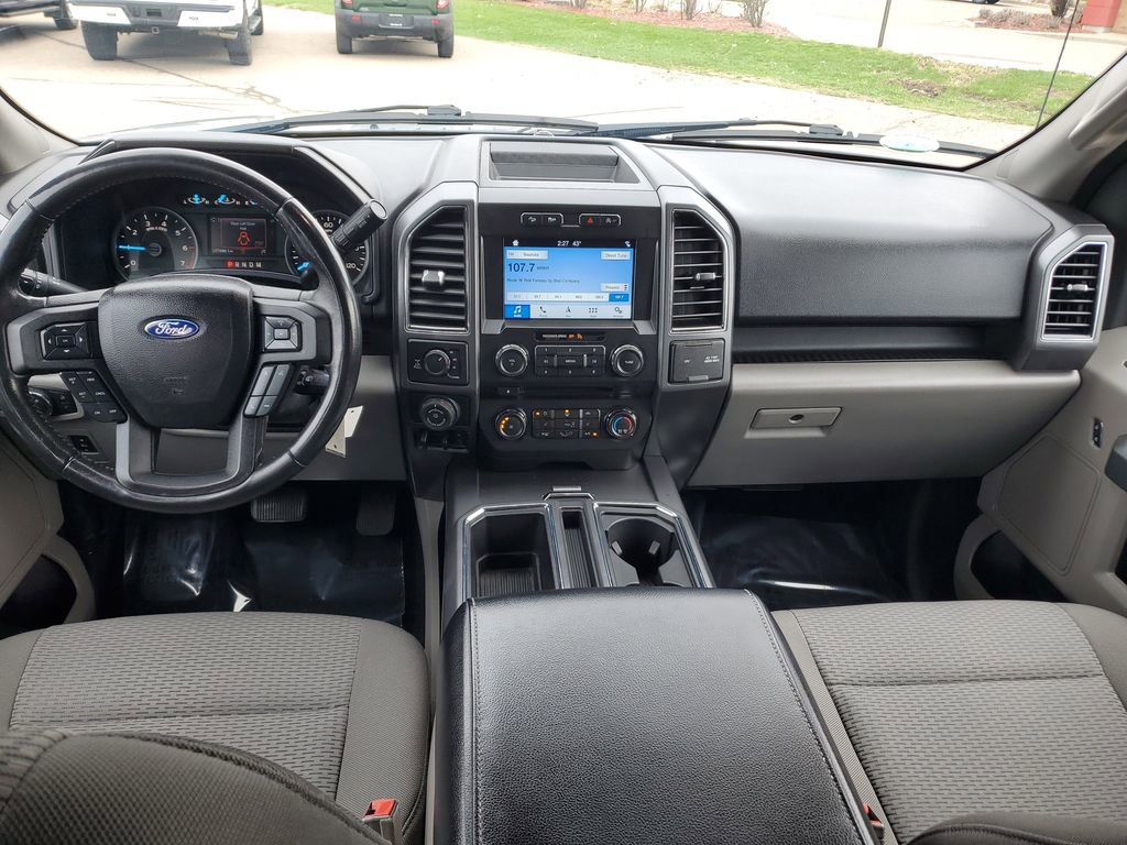 Used 2018 Ford F150 XLT w/ Equipment Group 302A Luxury image 9