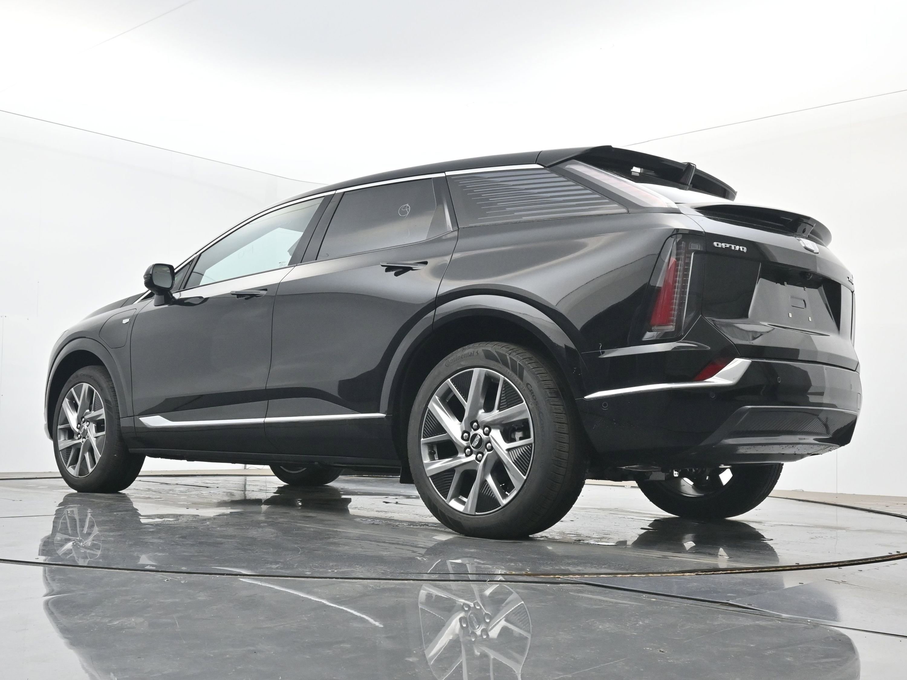New 2026 Cadillac Optiq Luxury 2 AWD/4WD image 17