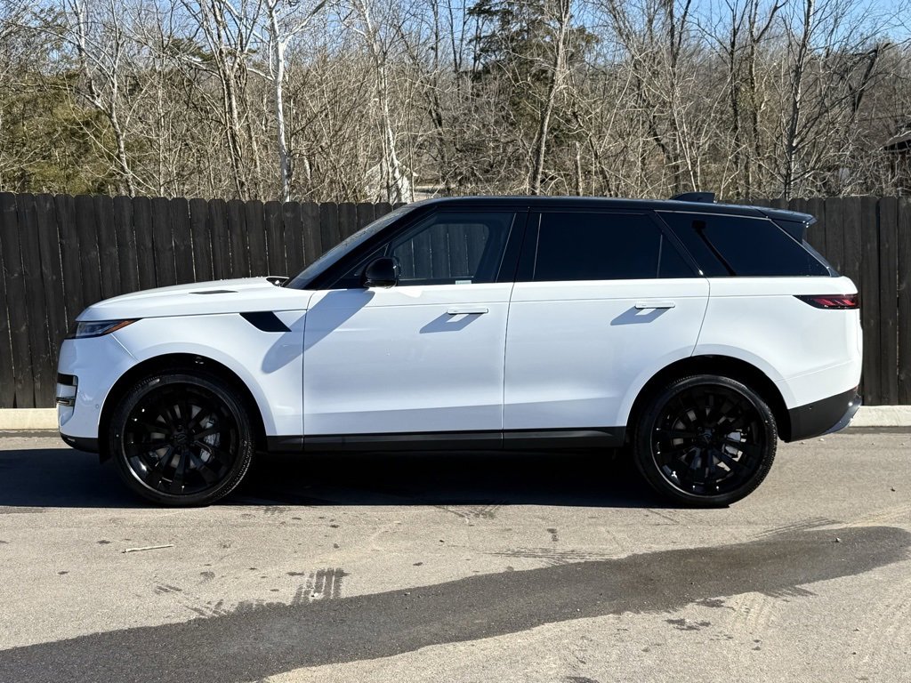 New 2026 Land Rover Range Rover Sport SE image 2
