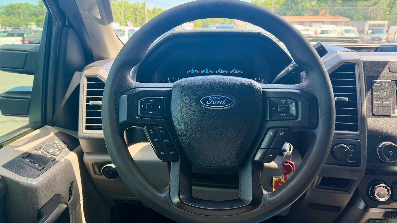 Used 2019 Ford F250 XL w/ Power Equipment Group AWD/4WD image 18