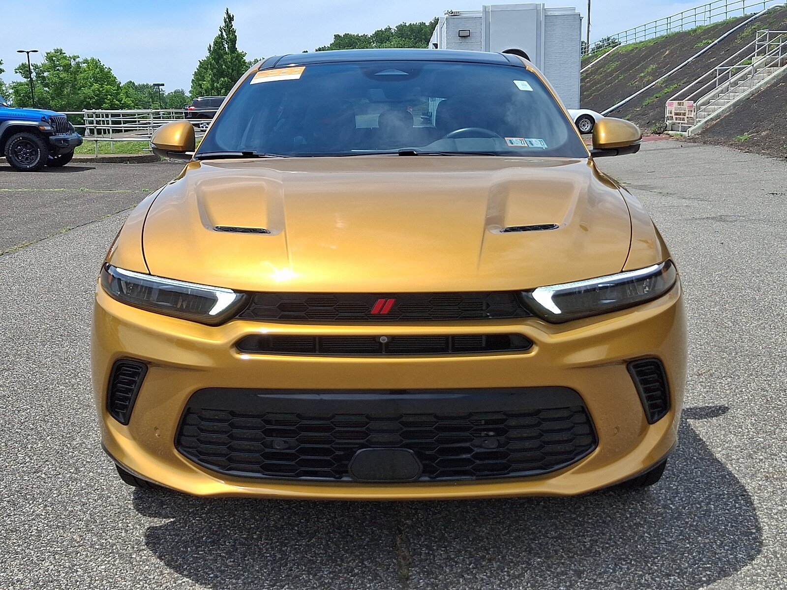 Used 2024 Dodge Hornet R/T Plus w/ Track Pack AWD/4WD image 2