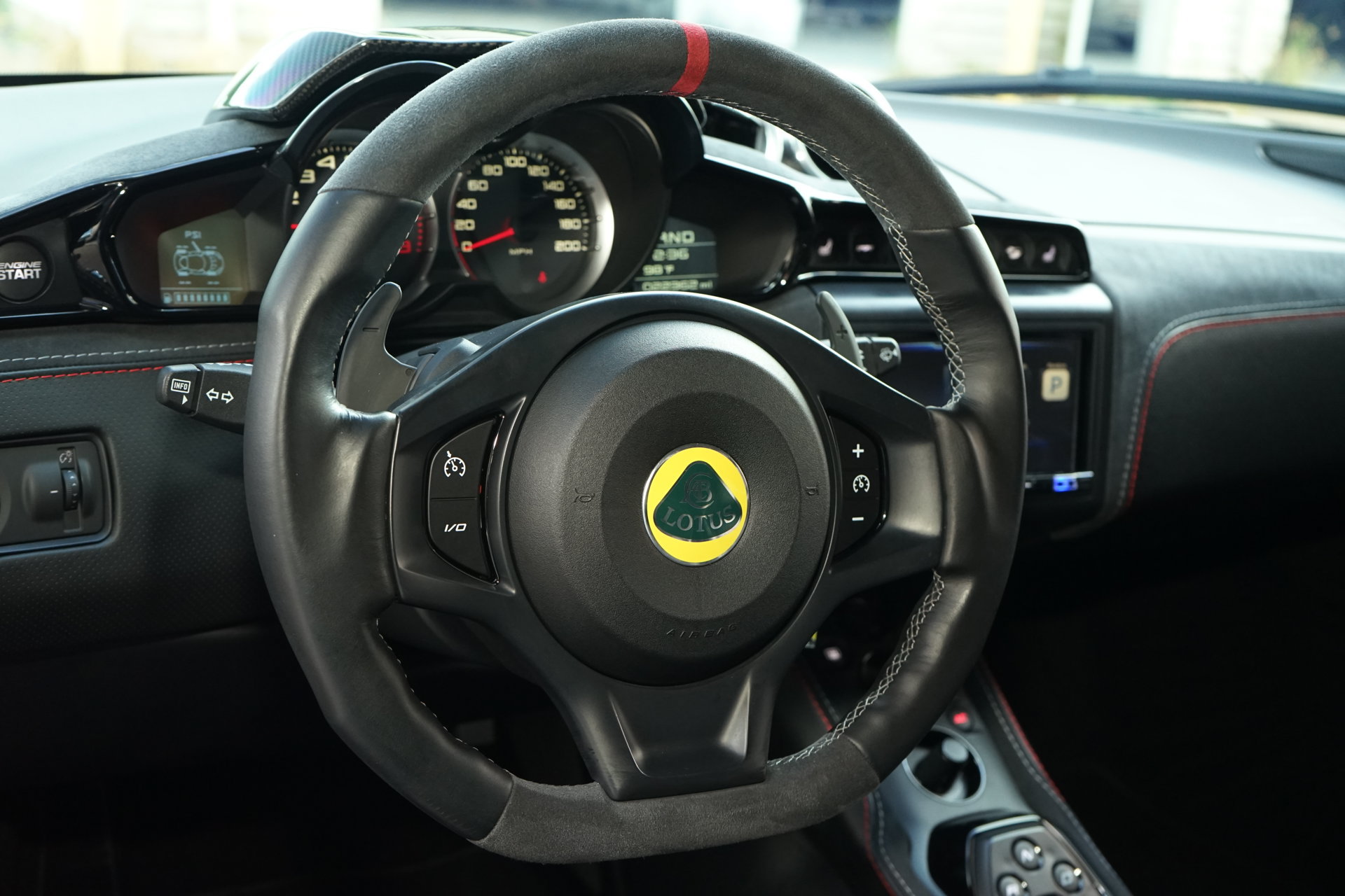 Used 2020 Lotus Evora RWD image 12
