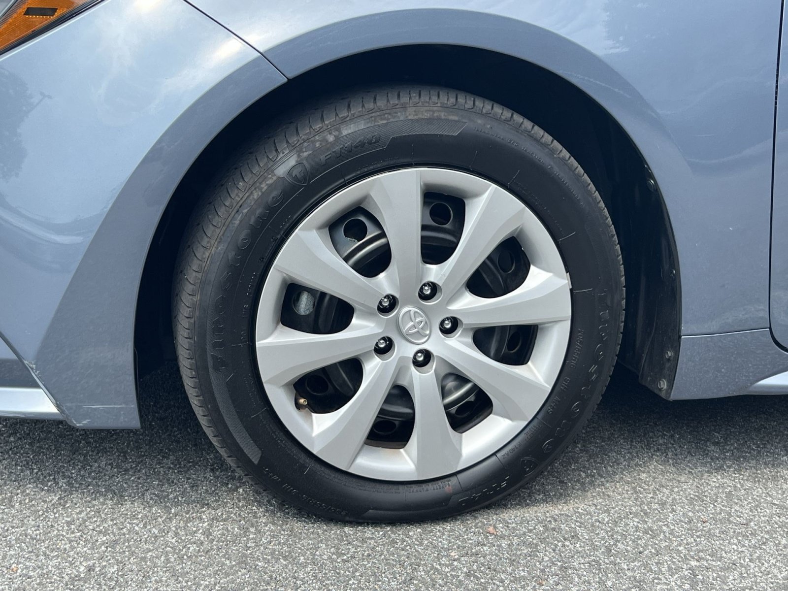 Used 2026 Toyota Corolla LE FWD image 10
