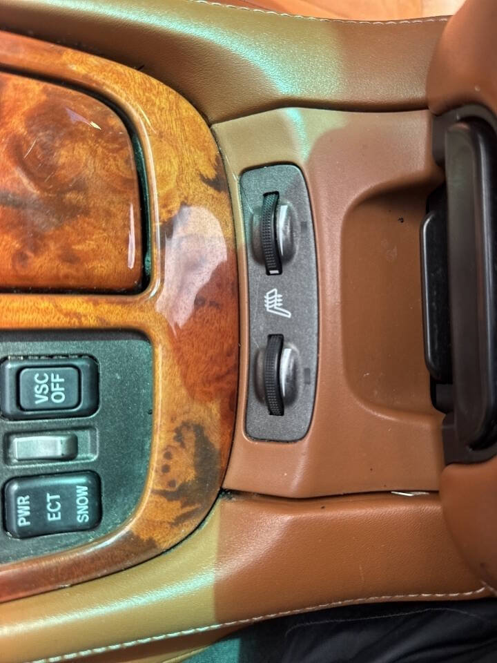 Used 2002 Lexus SC 430 Convertible RWD image 29