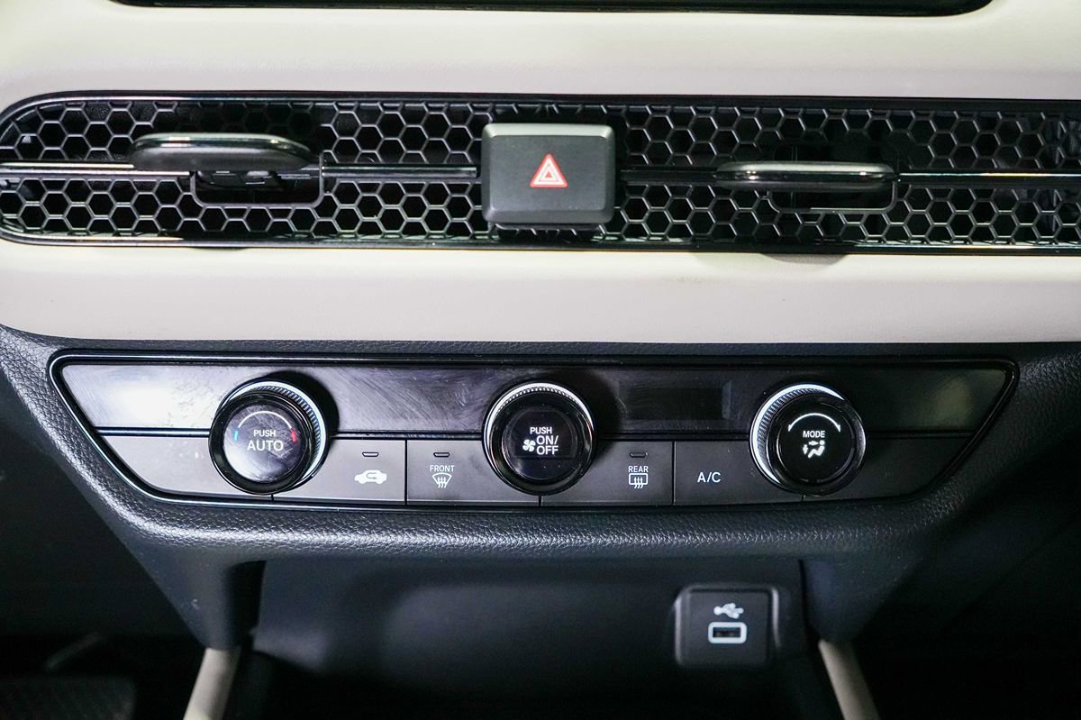 Used 2023 Honda HR-V LX image 14