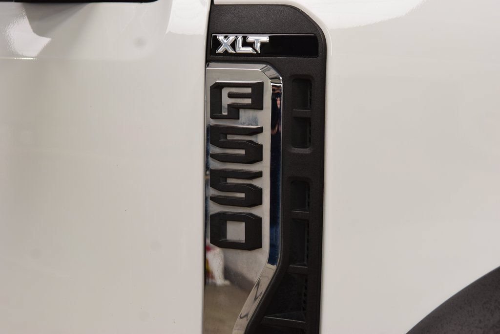 Used 2024 Ford F550 4x4 Crew Cab Super Duty w/ XLT Value Package image 9