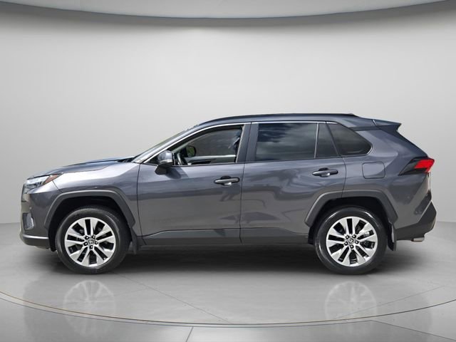 Used 2024 Toyota RAV4 XLE Premium FWD image 3