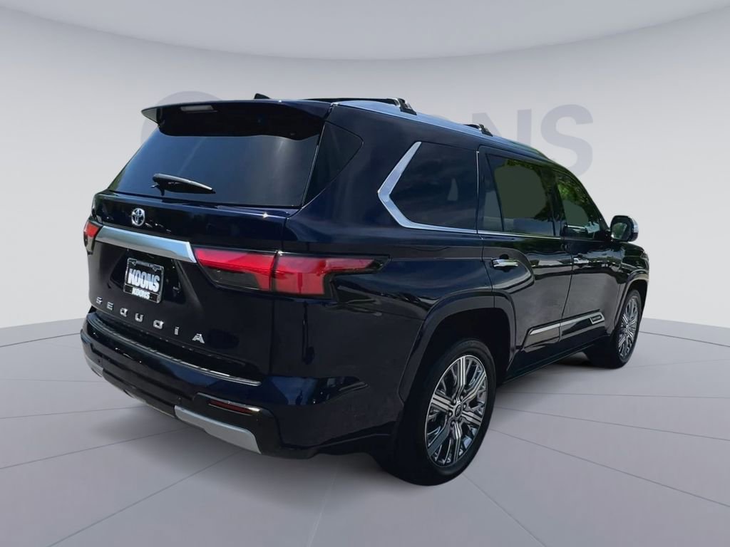 Used 2024 Toyota Sequoia Capstone AWD/4WD image 11