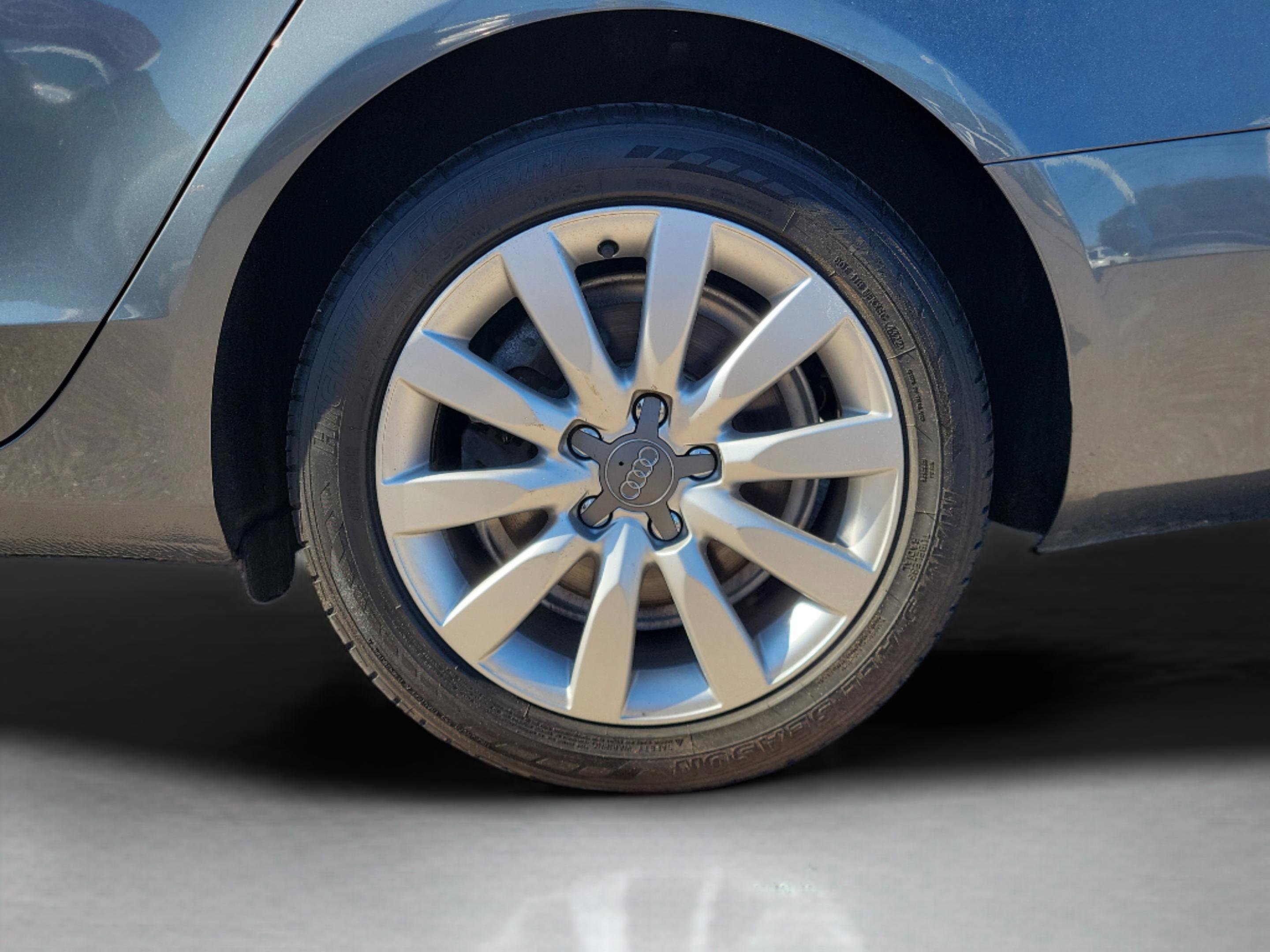 Used 2013 Audi A4 2.0T Premium w/ Convenience Pkg image 30