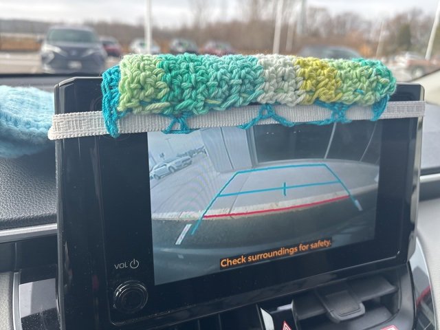 Used 2024 Toyota Corolla Cross L image 8