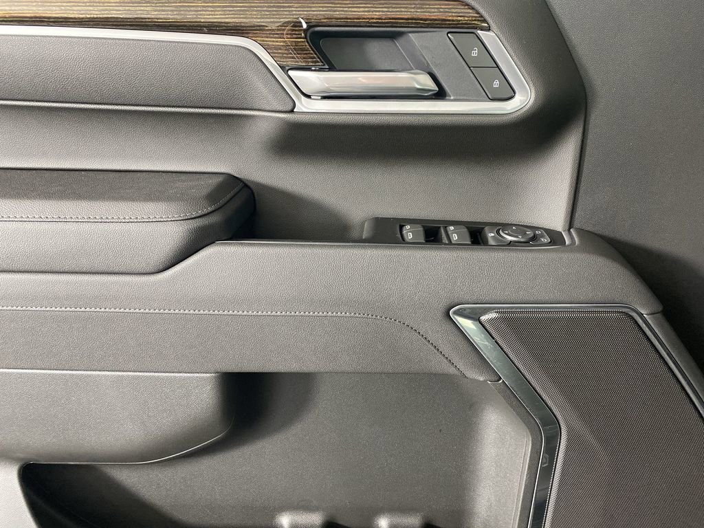New 2026 GMC Sierra 1500 SLE image 22