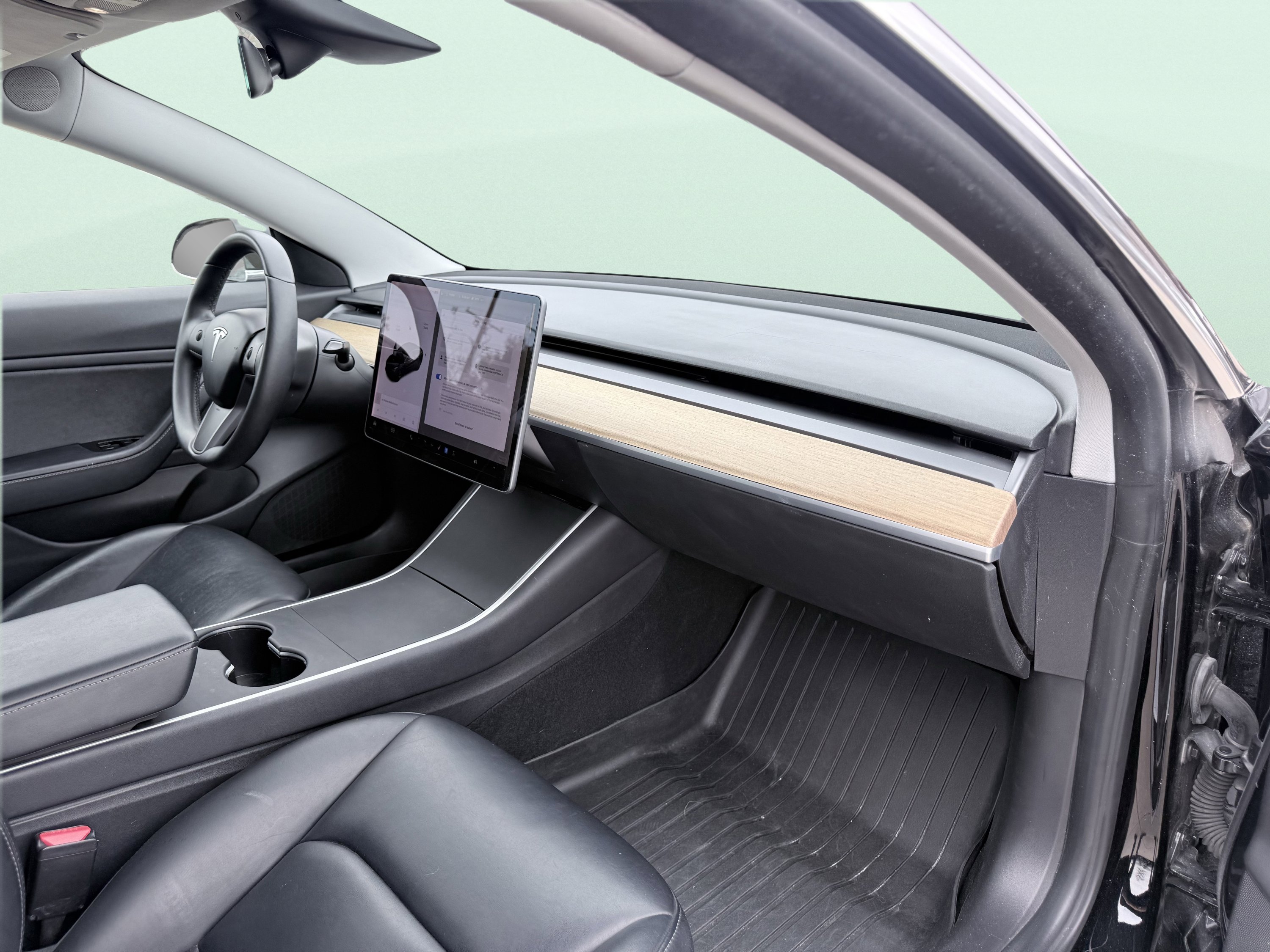 Used 2018 Tesla Model 3 Mid Range image 39