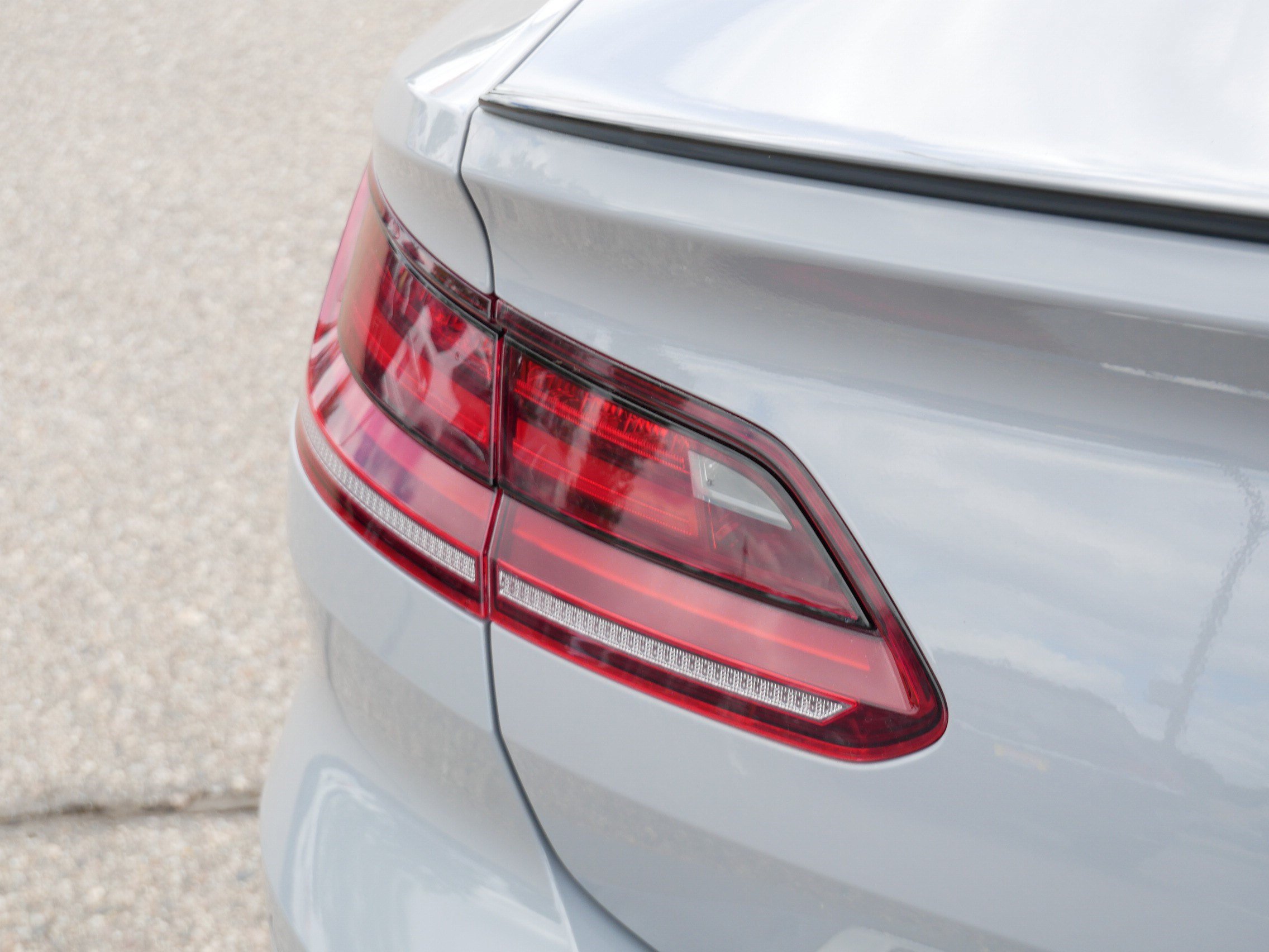 Used 2023 Volkswagen Arteon SEL Premium AWD/4WD image 15