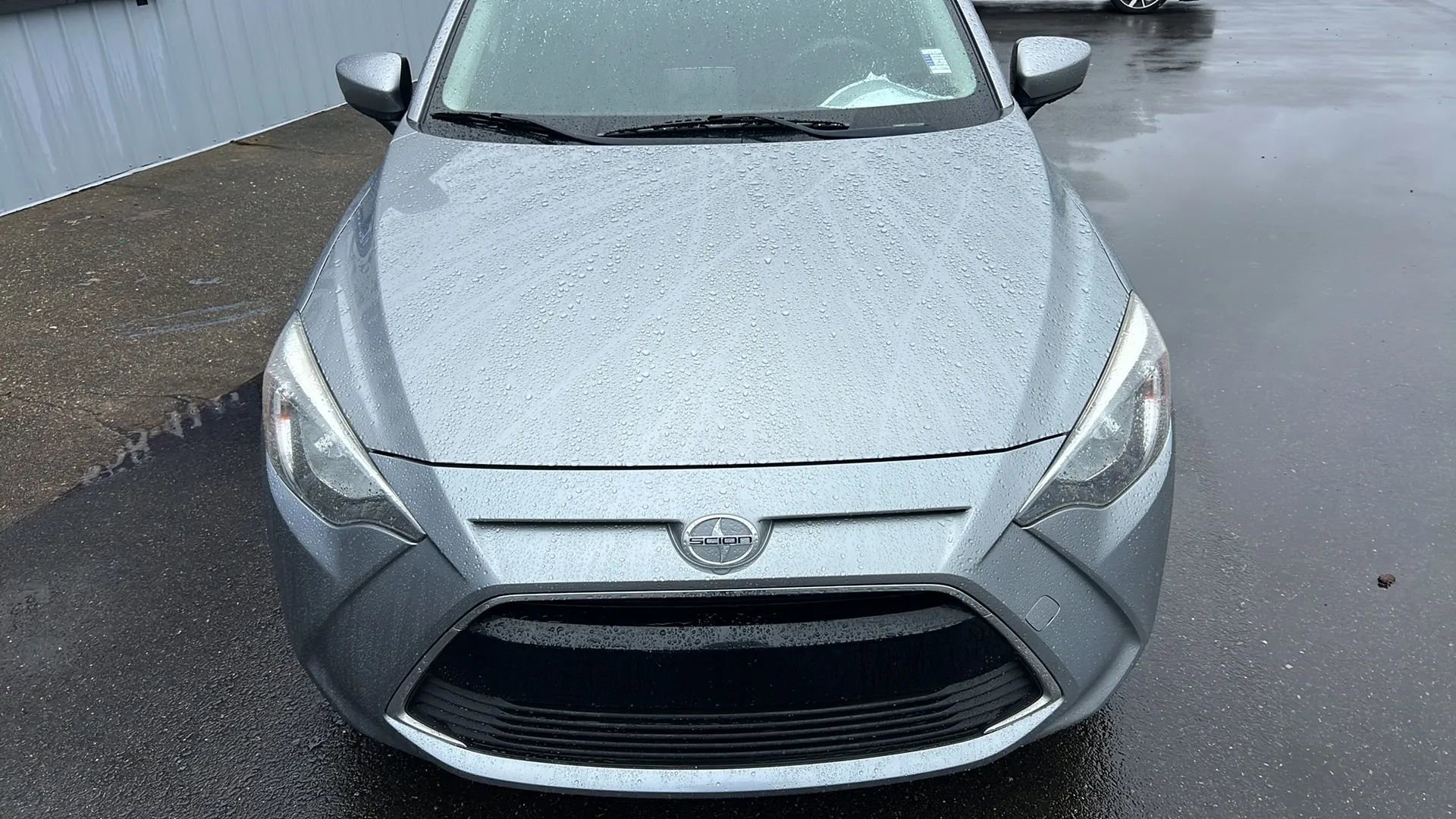 Used 2016 Scion iA image 2