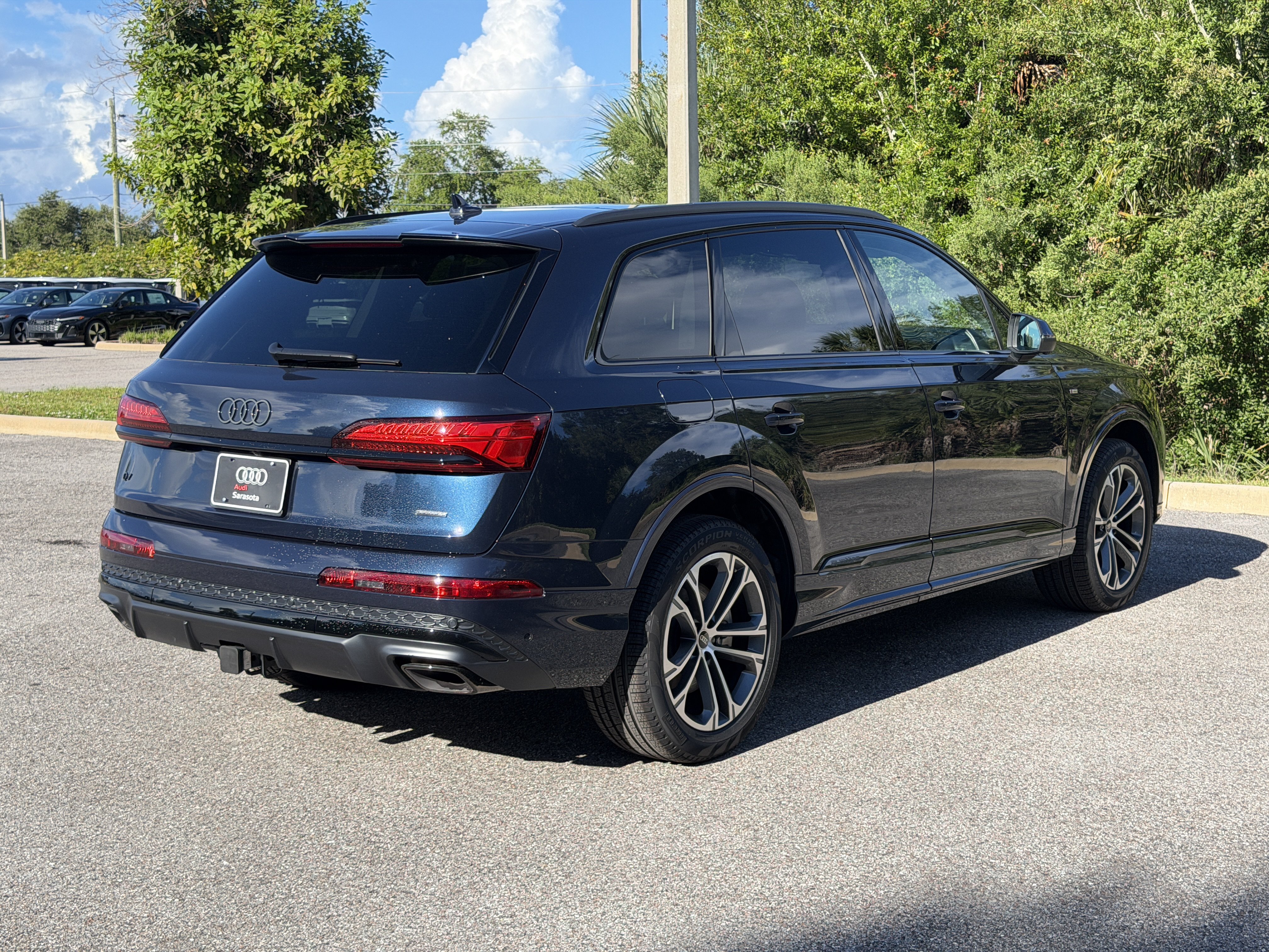 New 2026 Audi Q7 3.0T Premium AWD/4WD image 7