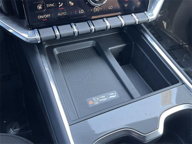 New 2025 GMC Acadia Elevation image 19