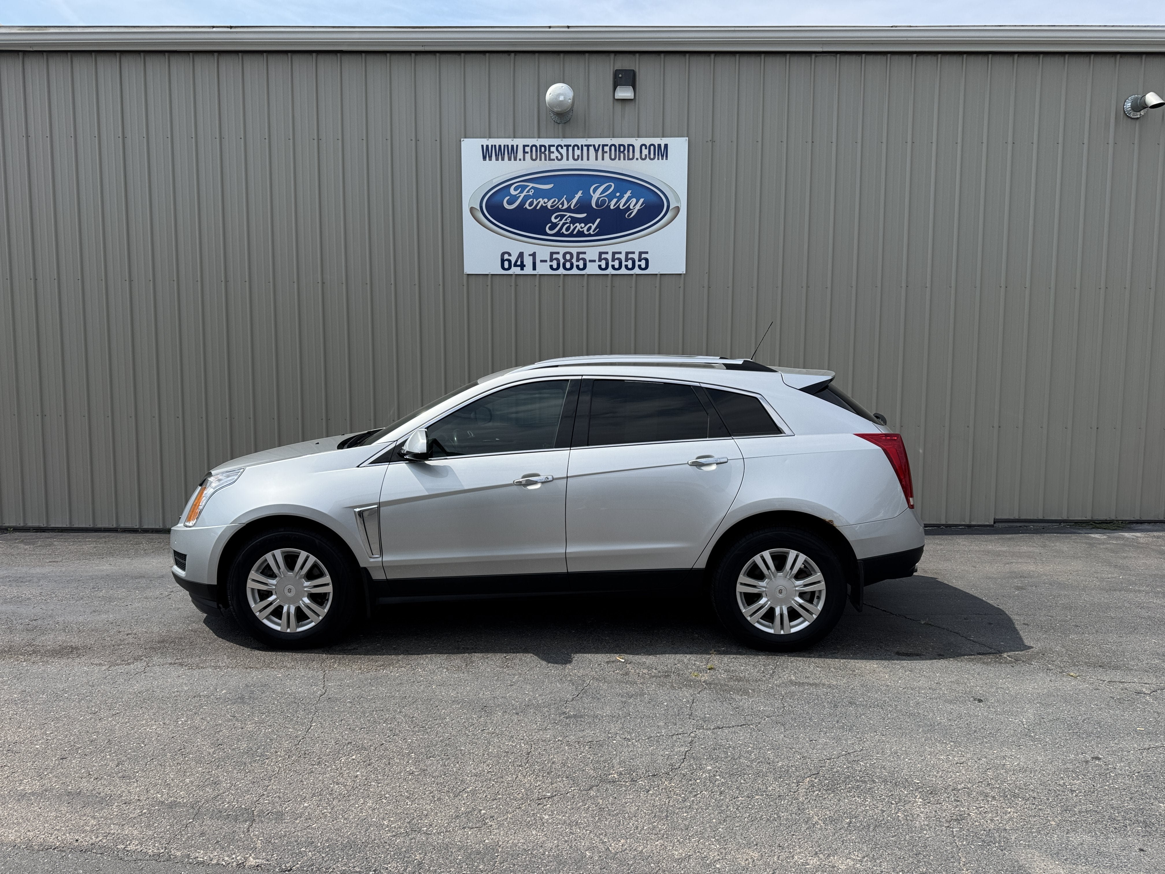 Used 2016 Cadillac SRX Luxury w/ Trailering Package