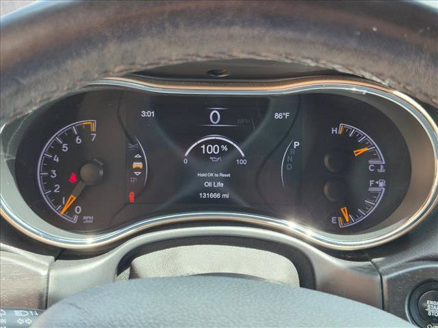 Used 2017 Jeep Grand Cherokee Laredo w/ Quick Order Package 2BE RWD image 11
