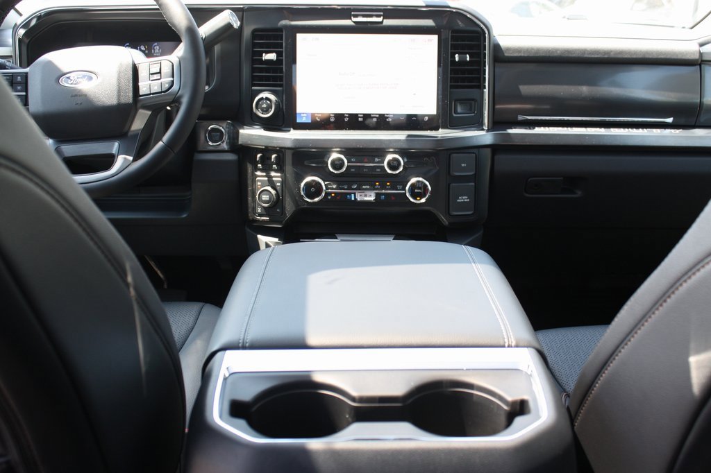 New 2025 Ford F350 Lariat w/ Lariat Ultimate Package image 17