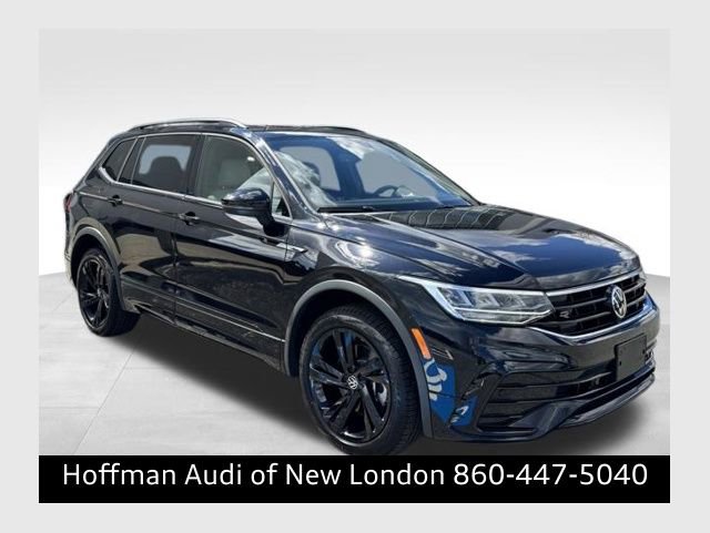 Used 2024 Volkswagen Tiguan SE R-Line