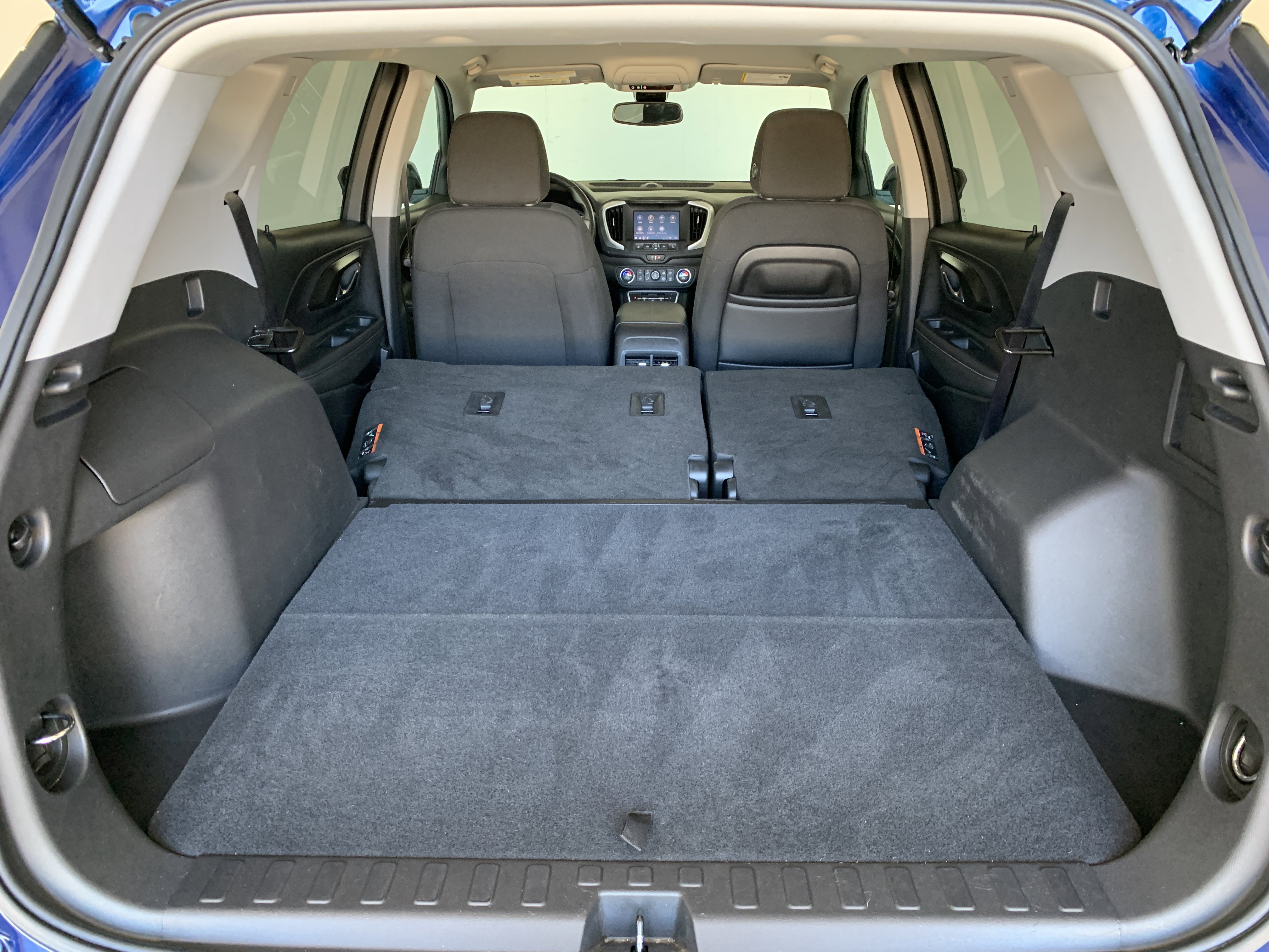 Used 2022 GMC Terrain SLE w/ Driver Convenience Package image 47