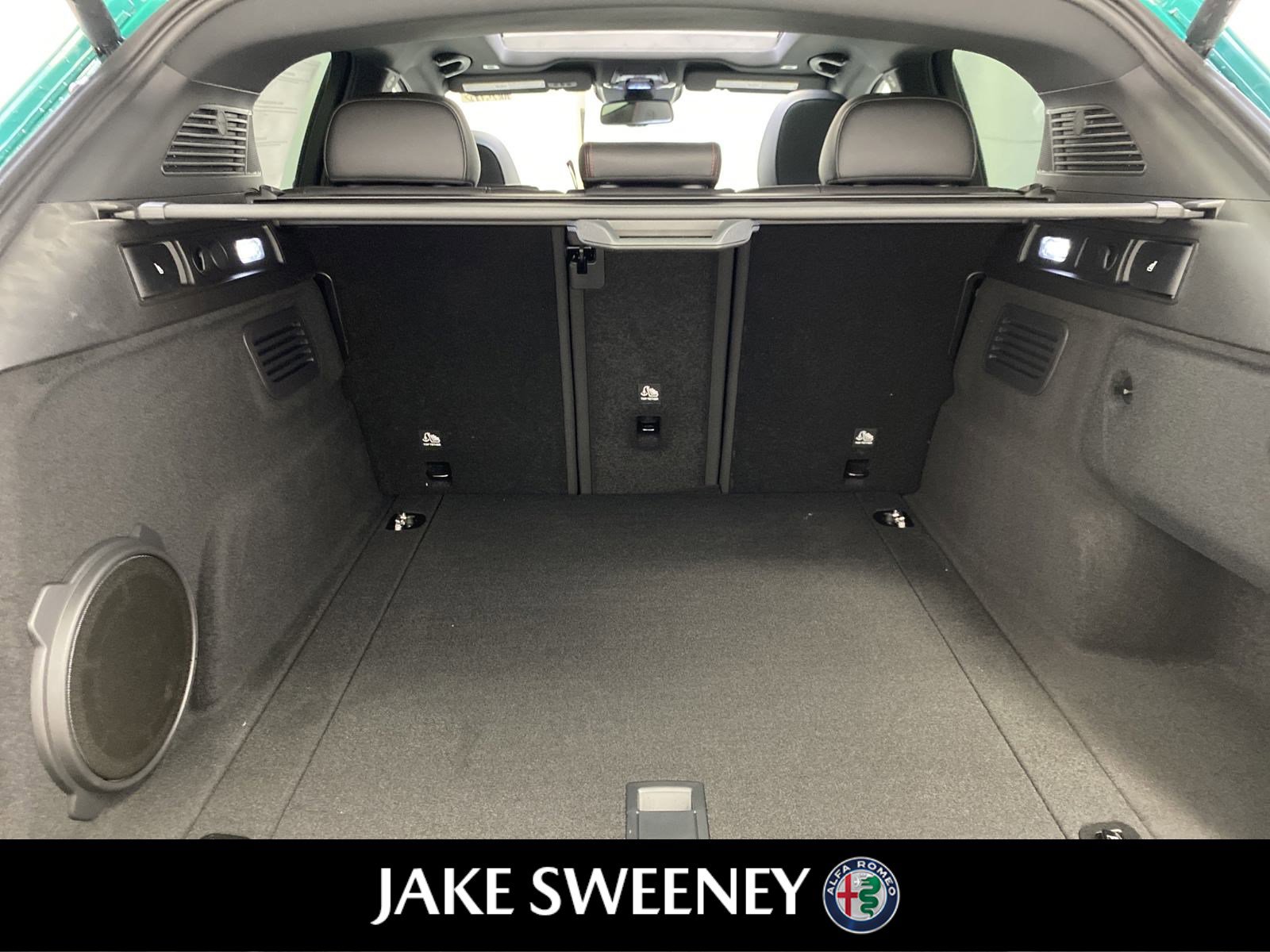 New 2025 Alfa Romeo Stelvio Tributo Italiano w/ Driving Assist Package image 29