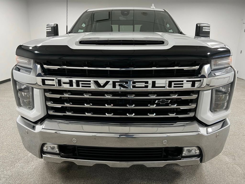 Used 2020 Chevrolet Silverado 2500 LTZ image 3