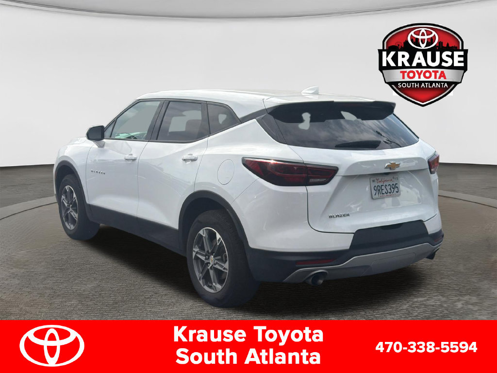Used 2025 Chevrolet Blazer LT FWD image 6