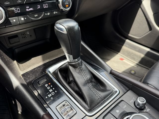 Used 2017 MAZDA MAZDA3 Touring FWD image 15