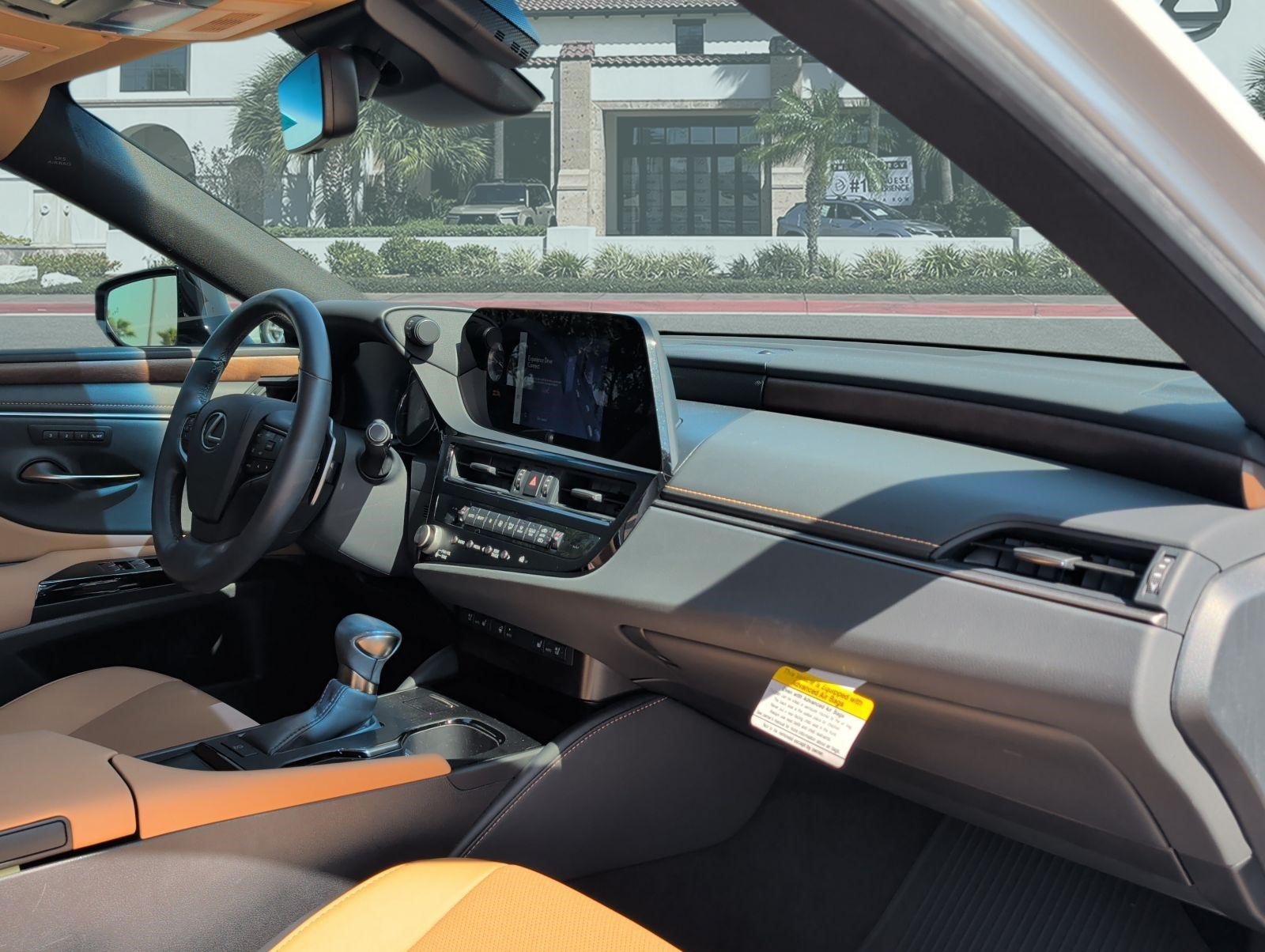 Used 2024 Lexus ES 350 w/ Premium Package FWD image 30