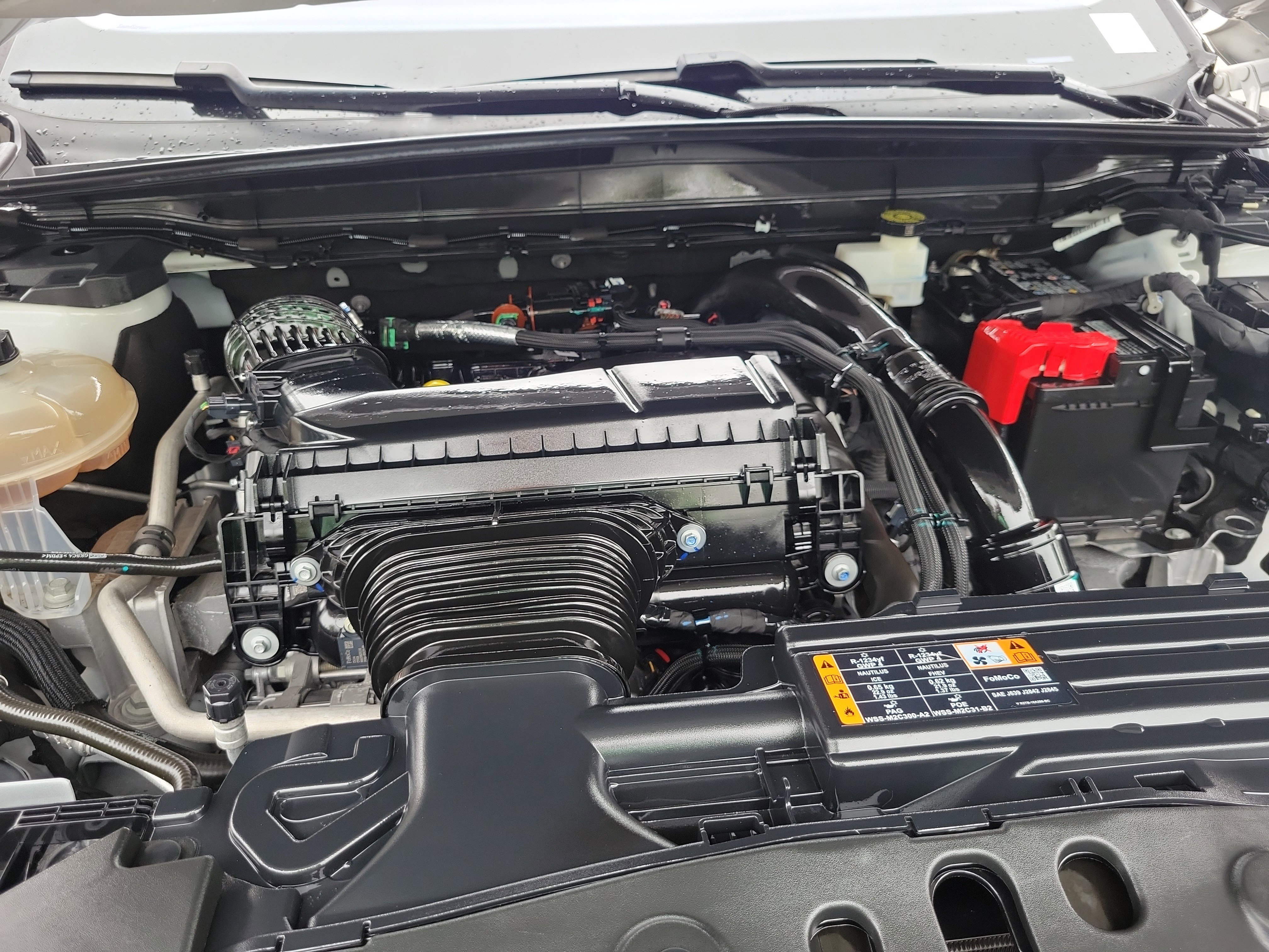 Used 2024 Lincoln Nautilus Premier image 27