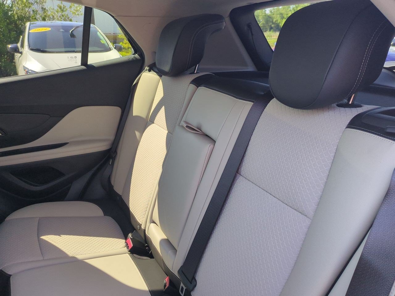 Used 2019 Buick Encore Preferred FWD image 30