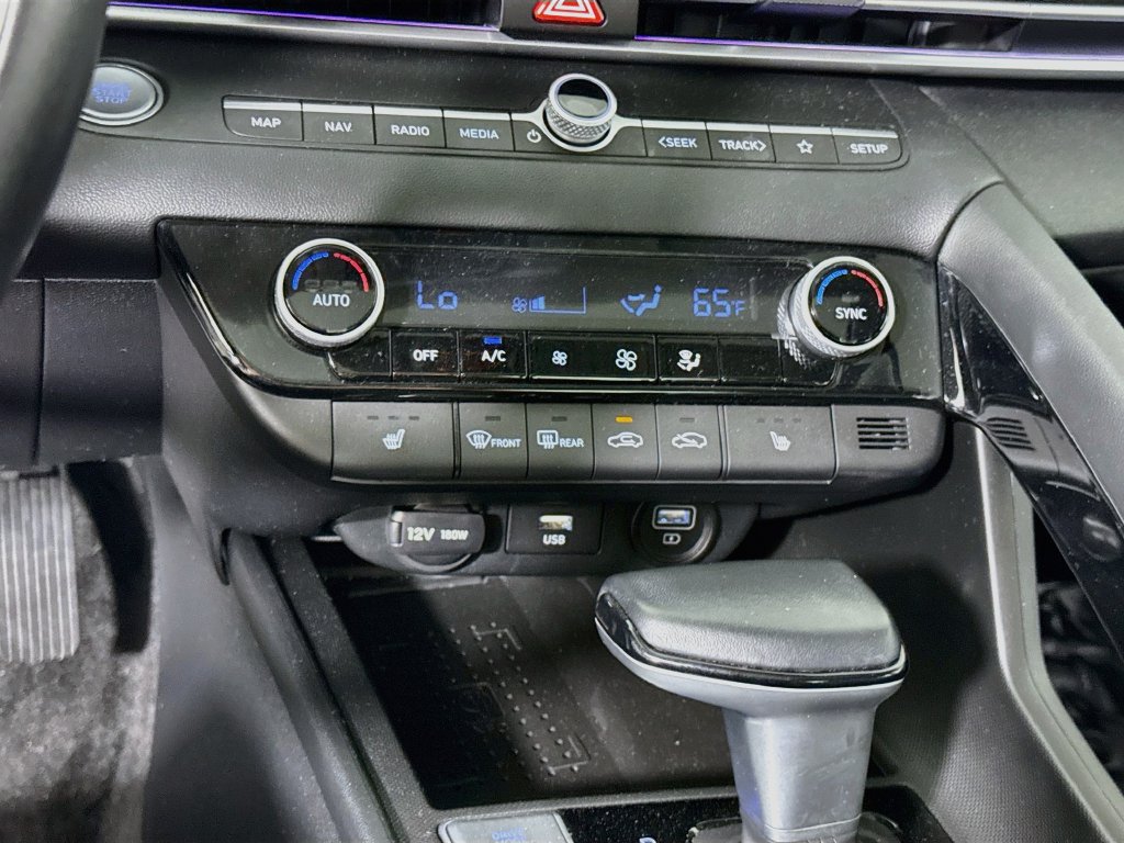 Used 2023 Hyundai Elantra Limited FWD image 10